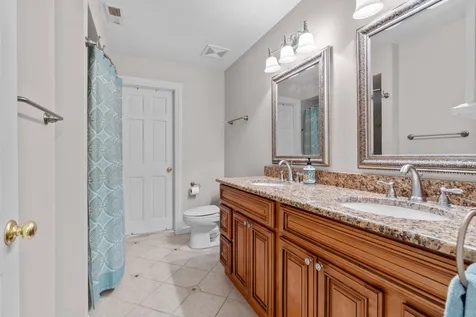 716 Old Westbury Court Crystal Lake IL 60012