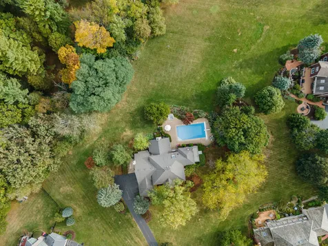 716 Old Westbury Court Crystal Lake IL 60012