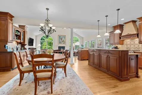 716 Old Westbury Court Crystal Lake IL 60012