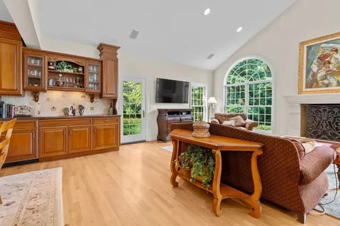 716 Old Westbury Court Crystal Lake IL 60012