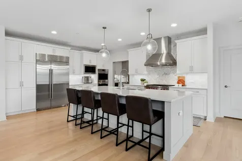 1759 Provenance Way Northbrook IL 60062