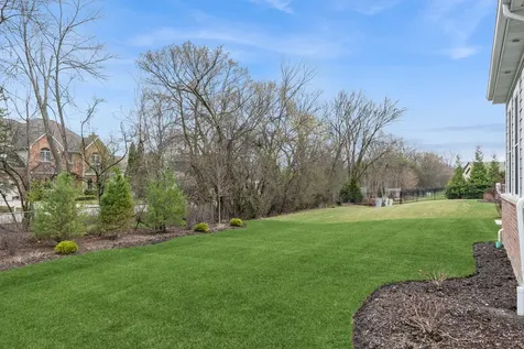 1759 Provenance Way Northbrook IL 60062