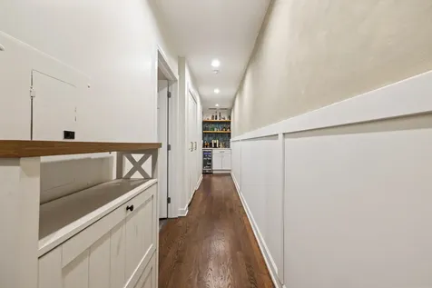 2625 North Ashland Avenue Chicago IL 60614