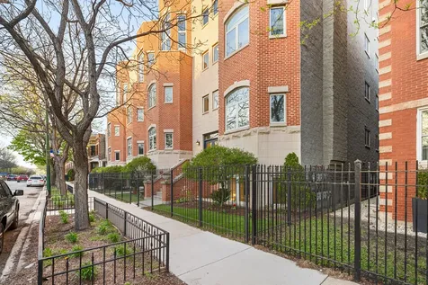 2625 North Ashland Avenue Chicago IL 60614