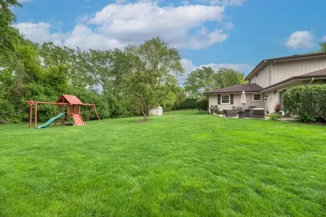 10S607 Glenn Drive Burr Ridge IL 60527
