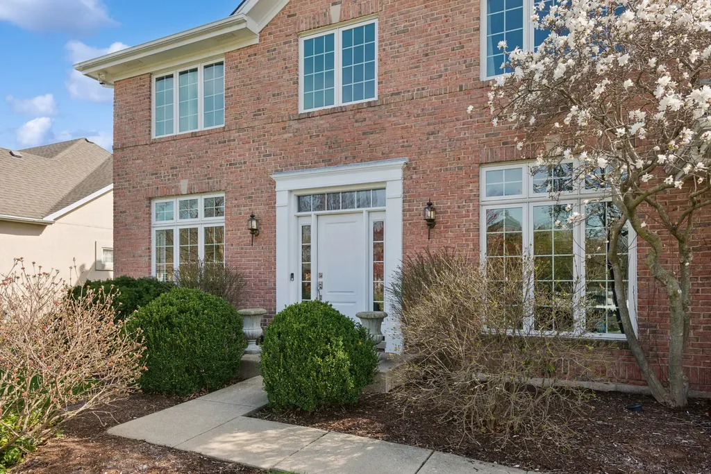 2508 High Meadow Road Naperville IL 60564
