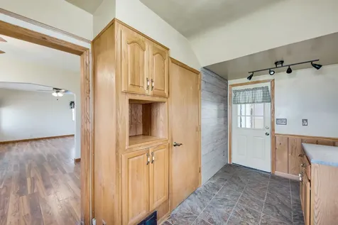 105 Seiler Street Martinton IL 60951