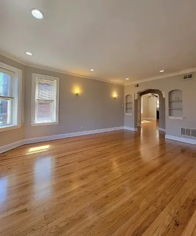7806 South Winchester Avenue Chicago IL 60620