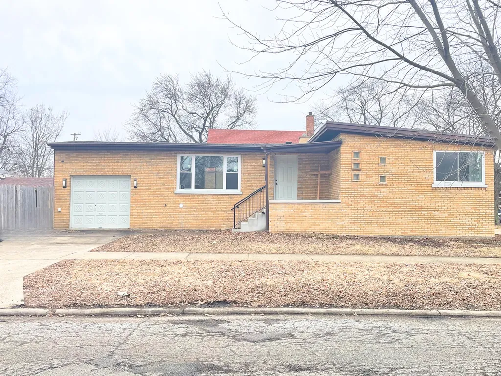 2521 120TH Street Blue Island IL 60406