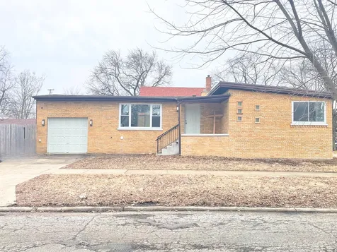 2521 120TH Street Blue Island IL 60406