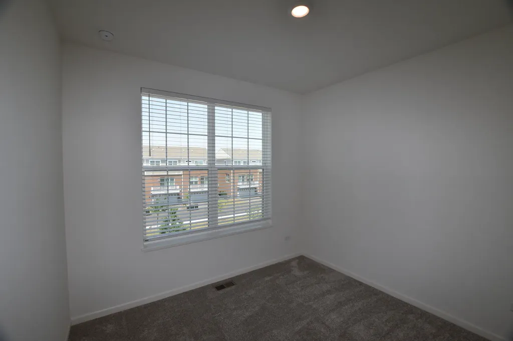 2939 Showplace Drive Naperville IL 60564