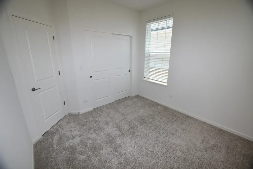 2939 Showplace Drive Naperville IL 60564