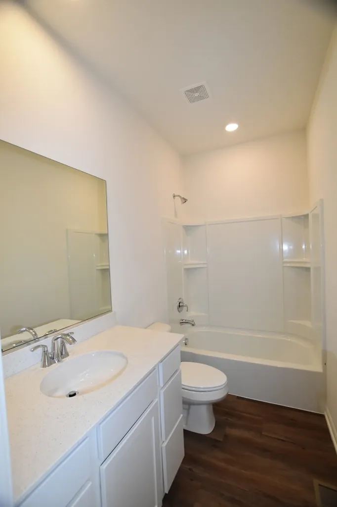2939 Showplace Drive Naperville IL 60564