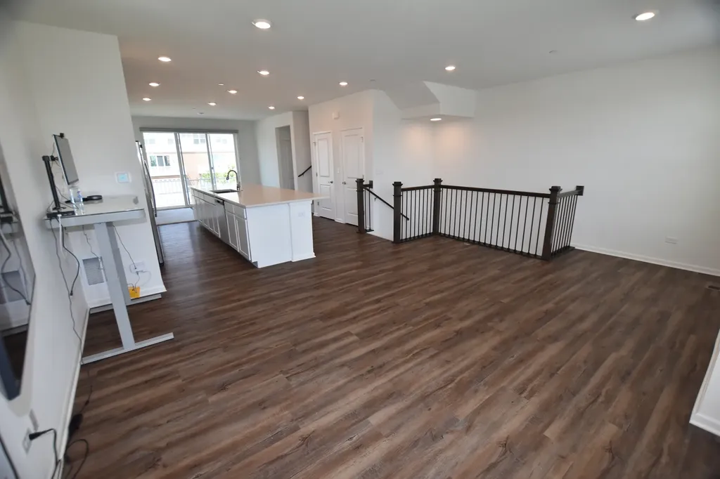 2939 Showplace Drive Naperville IL 60564