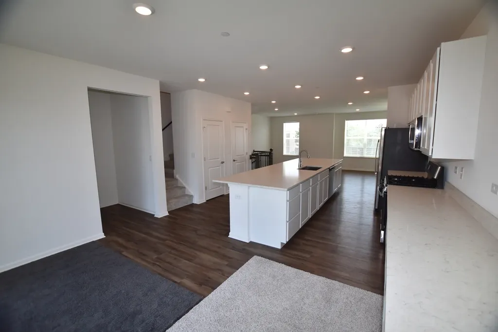 2939 Showplace Drive Naperville IL 60564