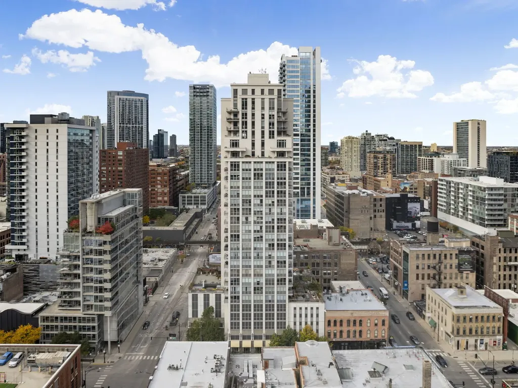 200 West Grand Avenue Chicago IL 60654