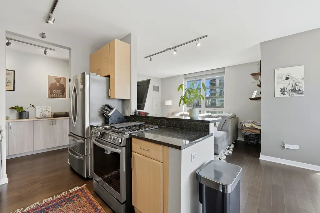 200 West Grand Avenue Chicago IL 60654