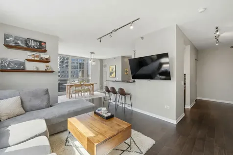 200 West Grand Avenue Chicago IL 60654