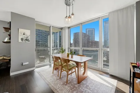 200 West Grand Avenue Chicago IL 60654
