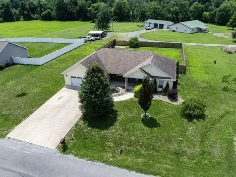 11213 Maggie Drive Marion IL 62959