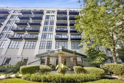 1525 South Sangamon Street S Chicago IL 60608