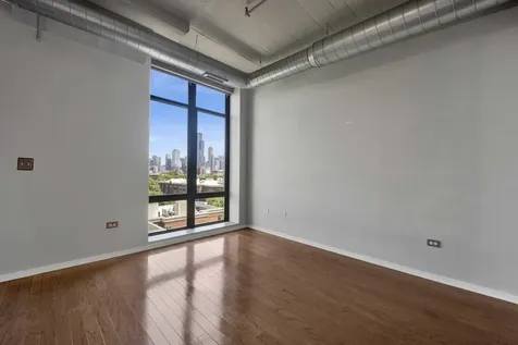 1525 South Sangamon Street S Chicago IL 60608