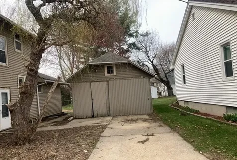 1662 South Chicago Avenue Freeport IL 61032