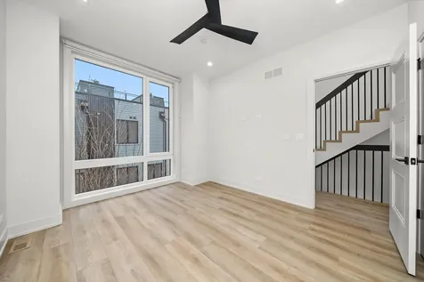 3210 North Keeler Avenue Chicago IL 60641