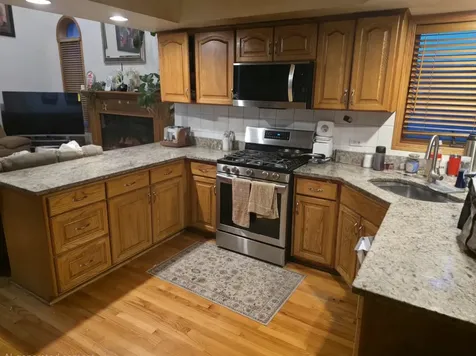 14814 Landings Lane Oak Forest IL 60452