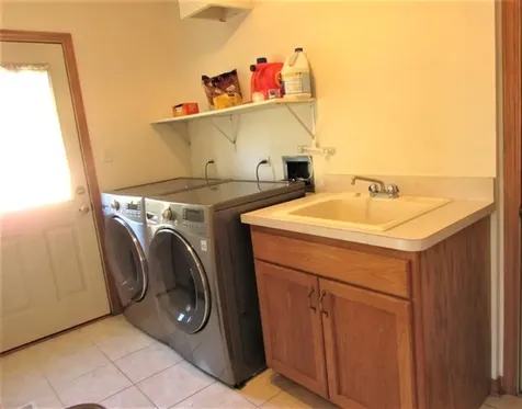 14814 Landings Lane Oak Forest IL 60452