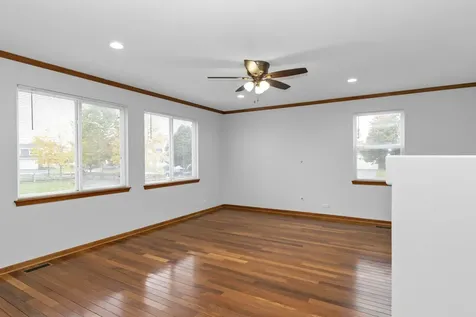 3311 Lafayette Street Elgin IL 60123