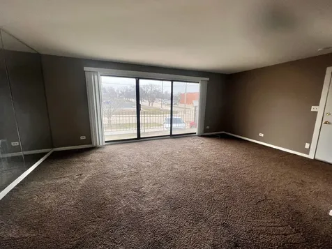 16W611 56TH Street Clarendon Hills IL 60514