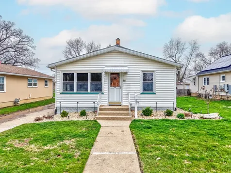 216 West 10th Street Streator IL 61364