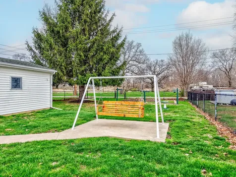 216 West 10th Street Streator IL 61364