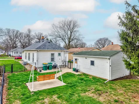 216 West 10th Street Streator IL 61364
