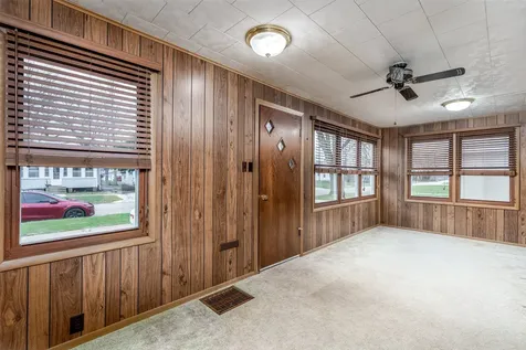 216 West 10th Street Streator IL 61364