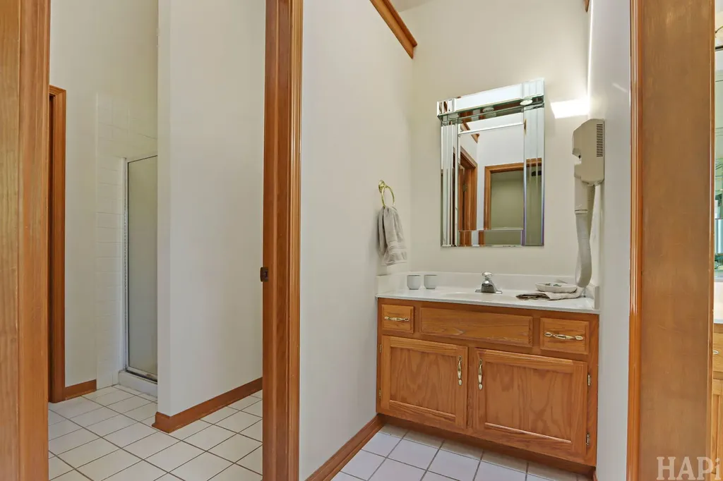 24852 West Nicklaus Way Antioch IL 60002