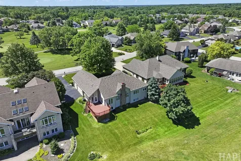 24852 West Nicklaus Way Antioch IL 60002