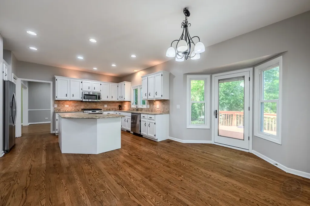 634 Brooklyn Drive Aurora IL 60502