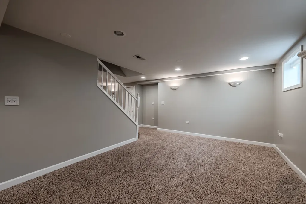 634 Brooklyn Drive Aurora IL 60502