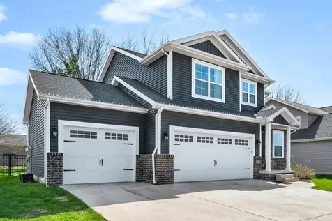 2812 Steppe Lane Bloomington IL 61705