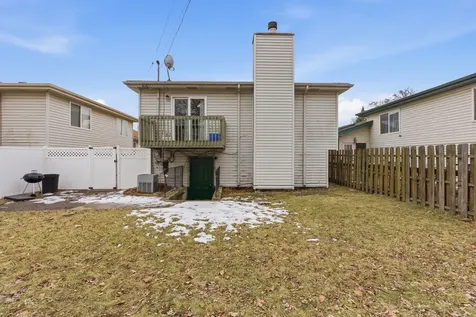 2736 East Goodrich Avenue E Burnham IL 60633