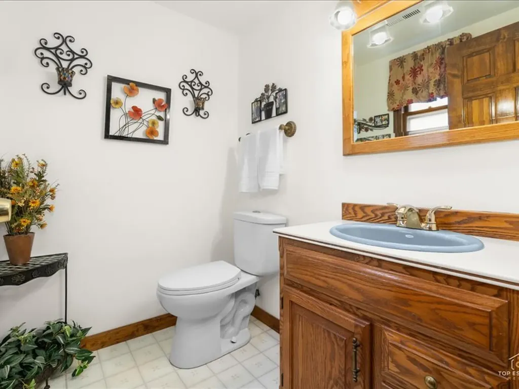 6531 Midhurst Road Downers Grove IL 60516