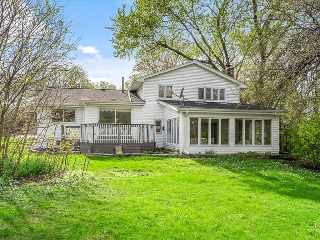 6531 Midhurst Road Downers Grove IL 60516