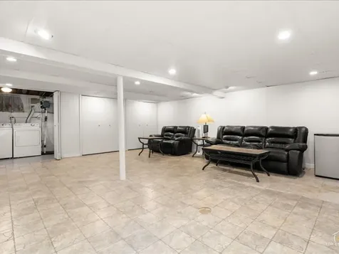 6531 Midhurst Road Downers Grove IL 60516