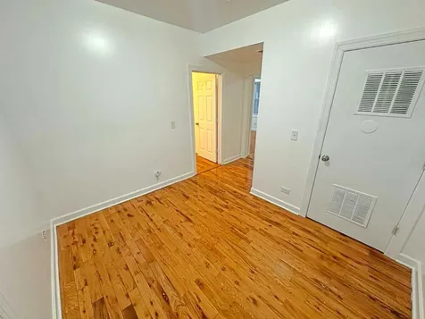 5145 West Ferdinand Street Chicago IL 60644