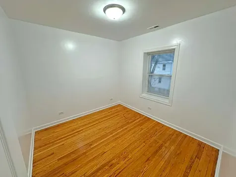 5145 West Ferdinand Street Chicago IL 60644