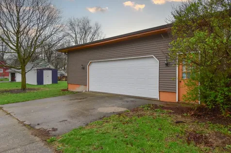 310 North 1st Street Fairbury IL 61739