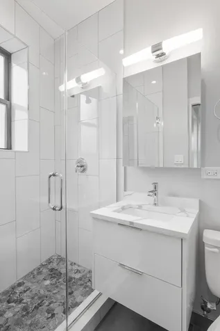 7501 North Eastlake Terrace Chicago IL 60626