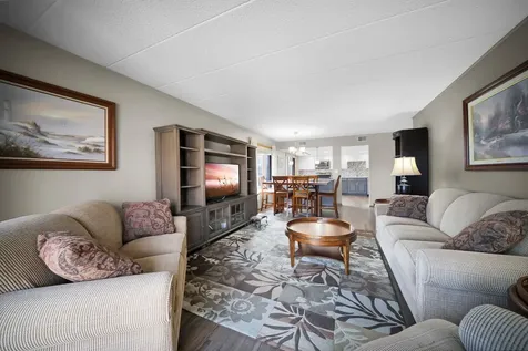 1389 Perry Street Des Plaines IL 60016